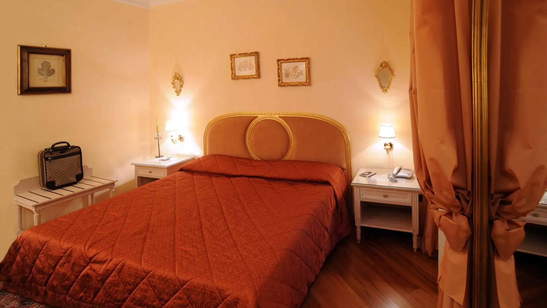 Daniel'S Hotel Roma 4*,